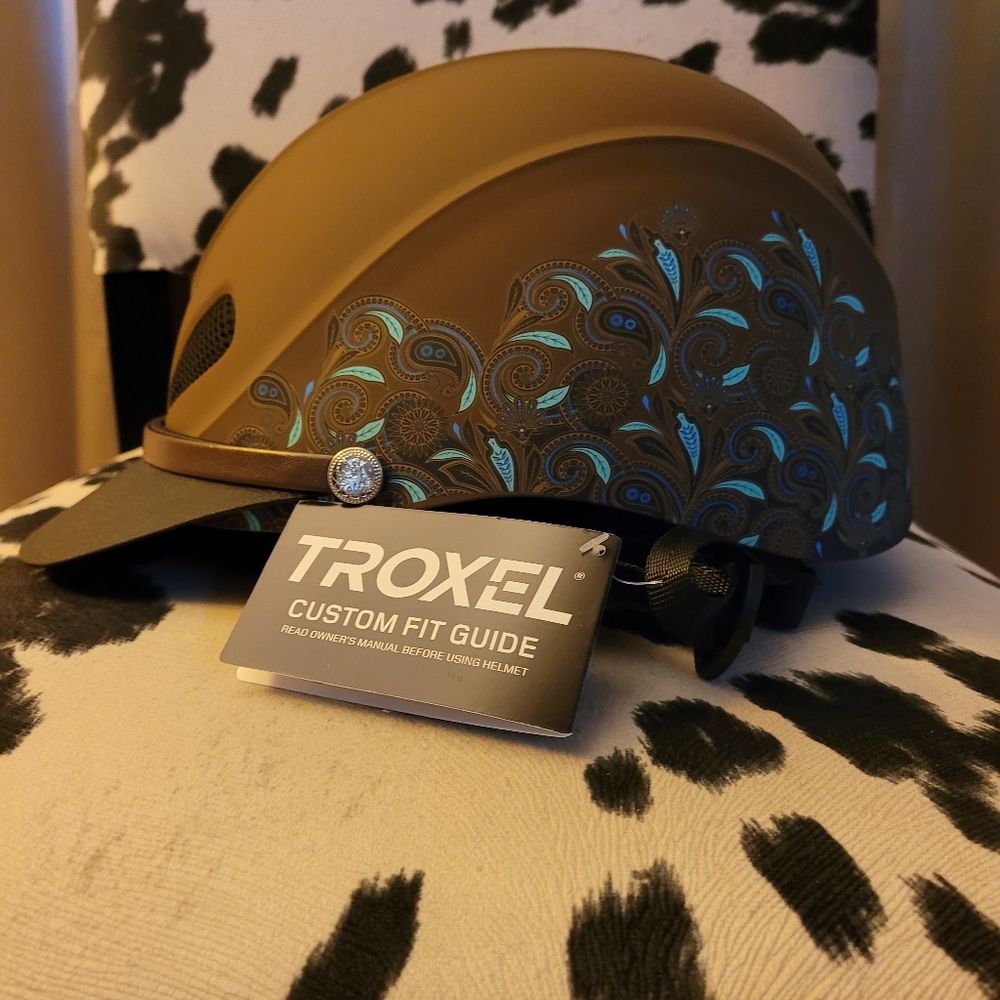 SOLD new Troxel Dakota riding equestrian helmet